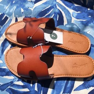 Universal thread NWT faux leather sandals